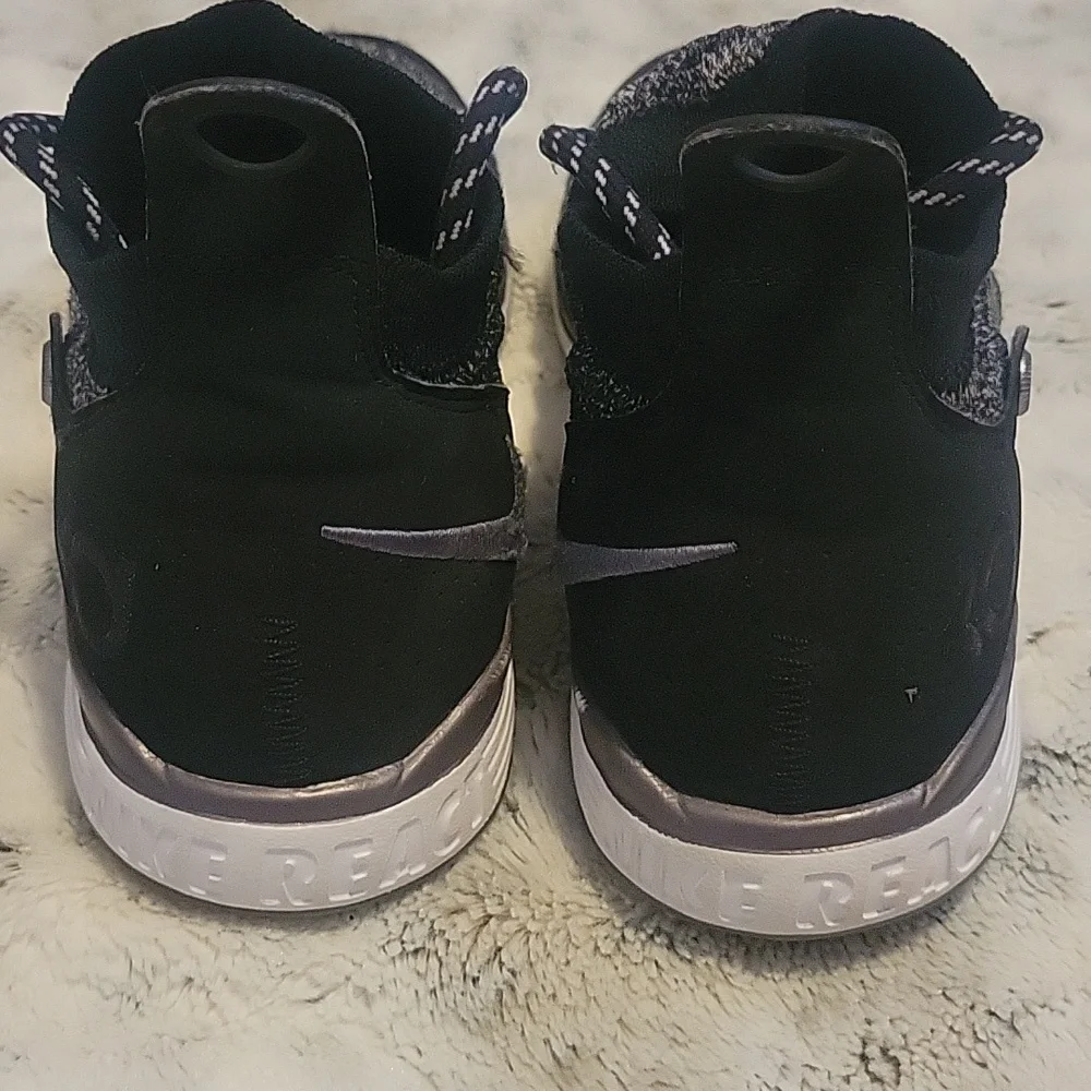 Nike KD11 Flyknit Basketball Shoes - Picture 4 of 15